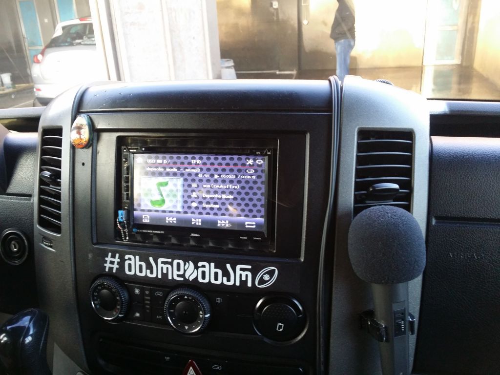 მრ.ავტობუსი - MERCEDES-BENZ