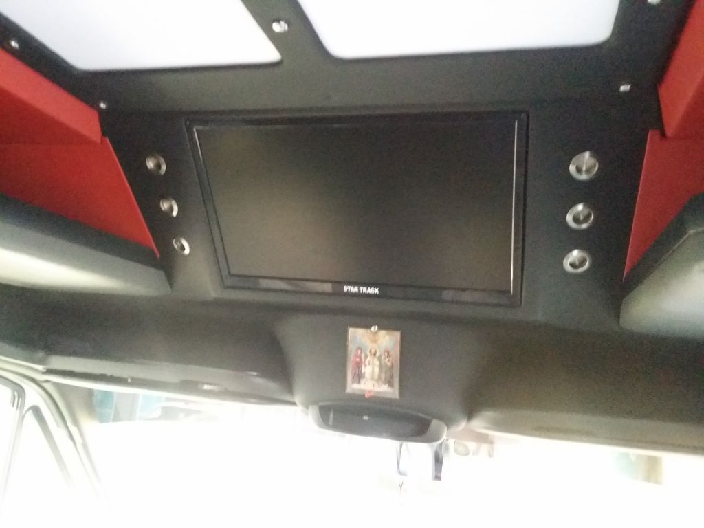 მრ.ავტობუსი - MERCEDES-BENZ