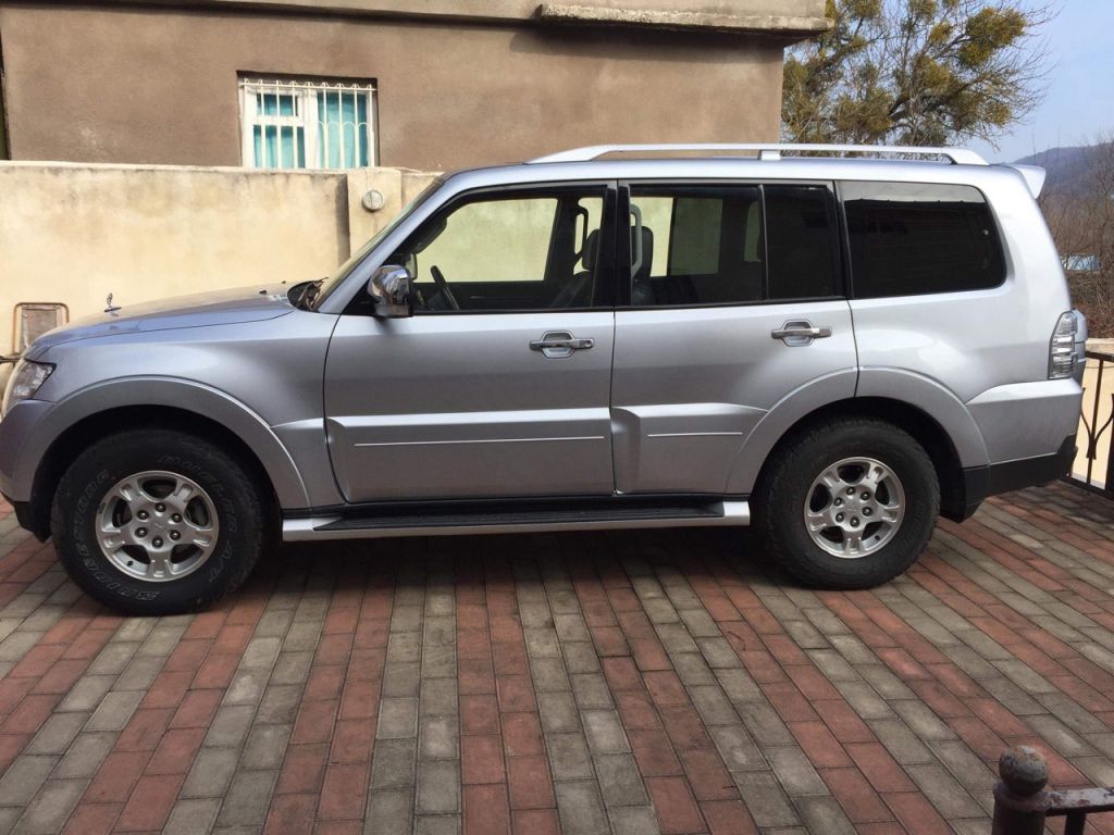 ჯიპი - MITSUBISHI