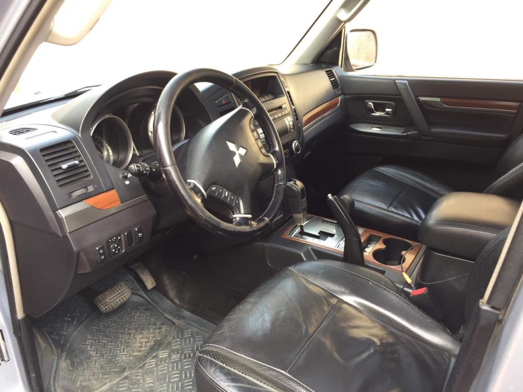 ჯიპი - MITSUBISHI