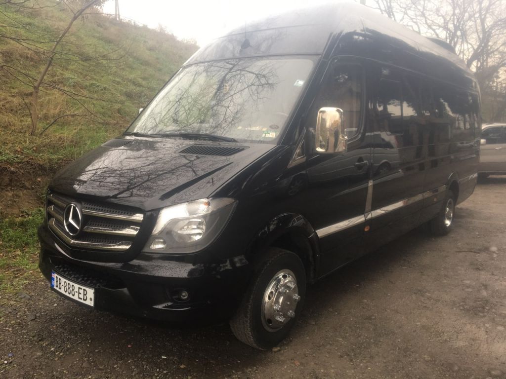 მრ.ავტობუსი - MERCEDES-BENZ