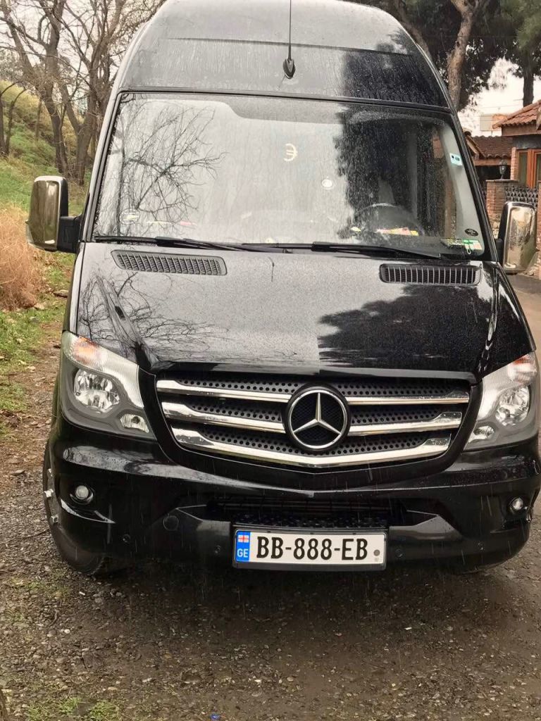 მრ.ავტობუსი - MERCEDES-BENZ