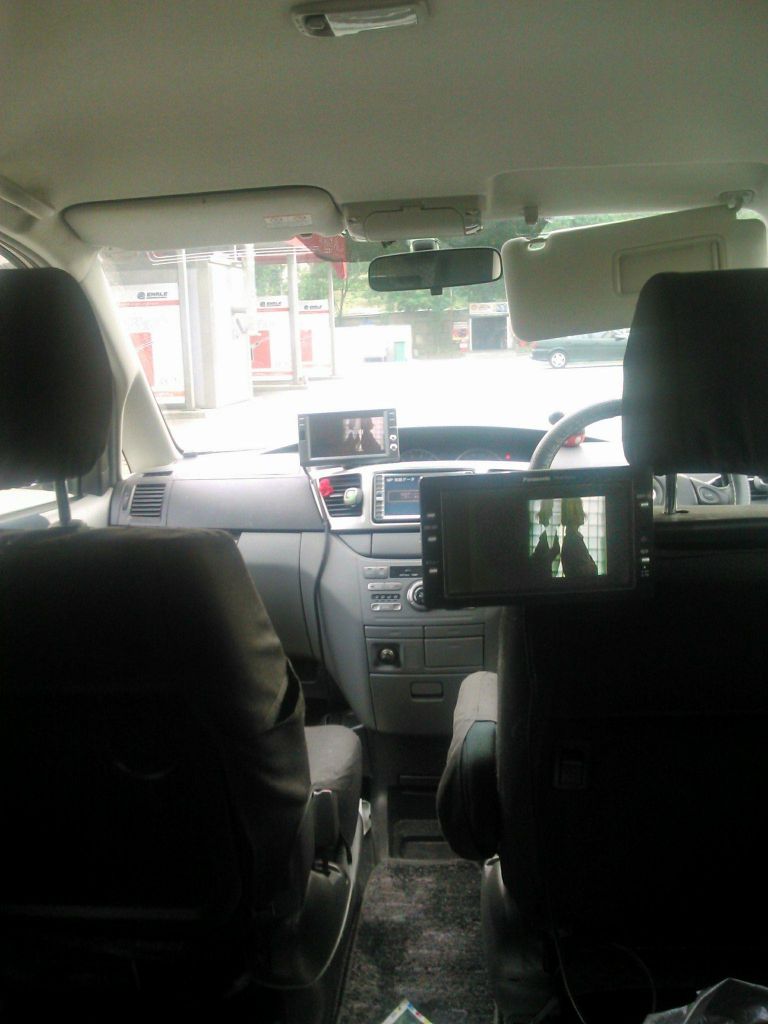 минивэн - TOYOTA