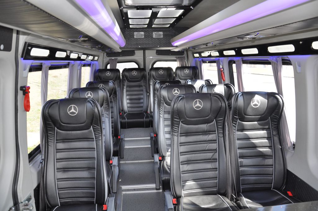 Micro Bus - MERCEDES-BENZ