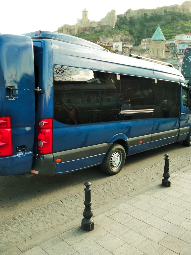 მრ.ავტობუსი - VOLKSWAGEN