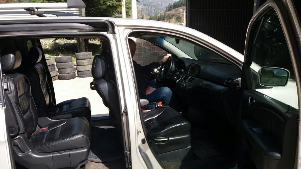 მინივენი - HONDA