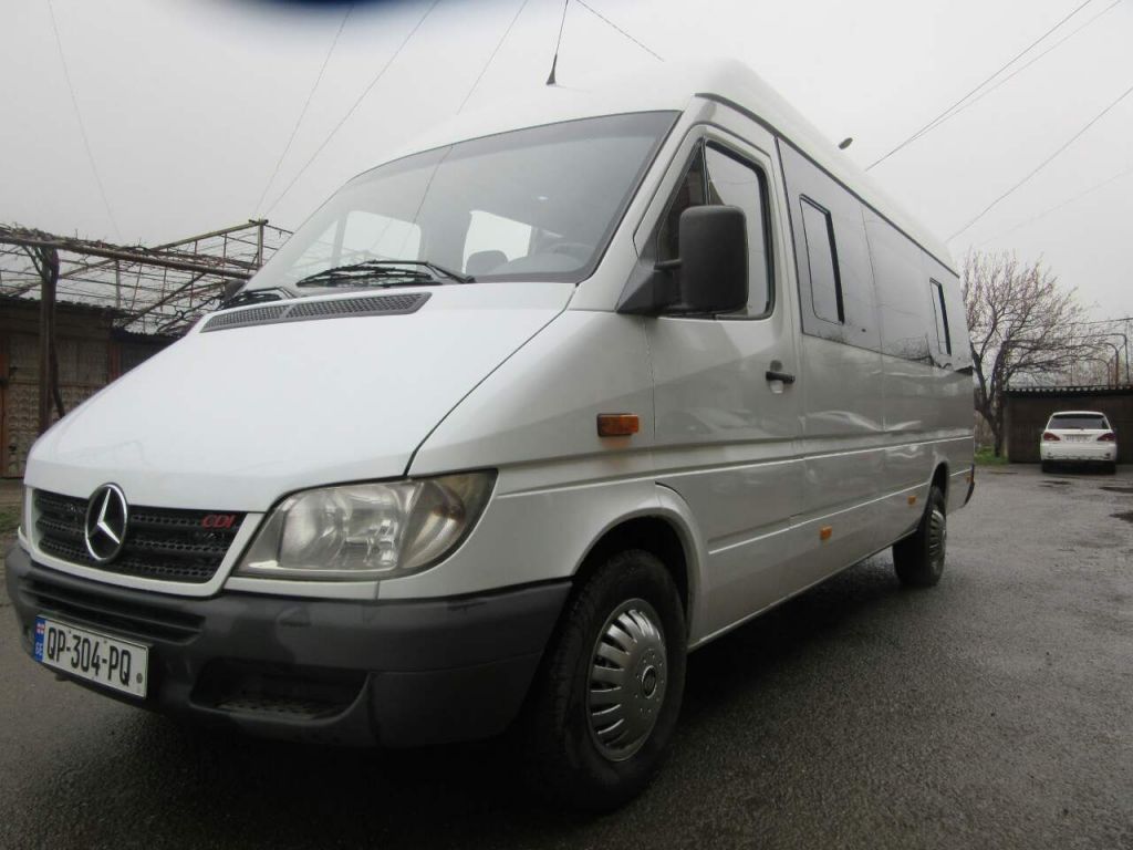 მრ.ავტობუსი - MERCEDES-BENZ