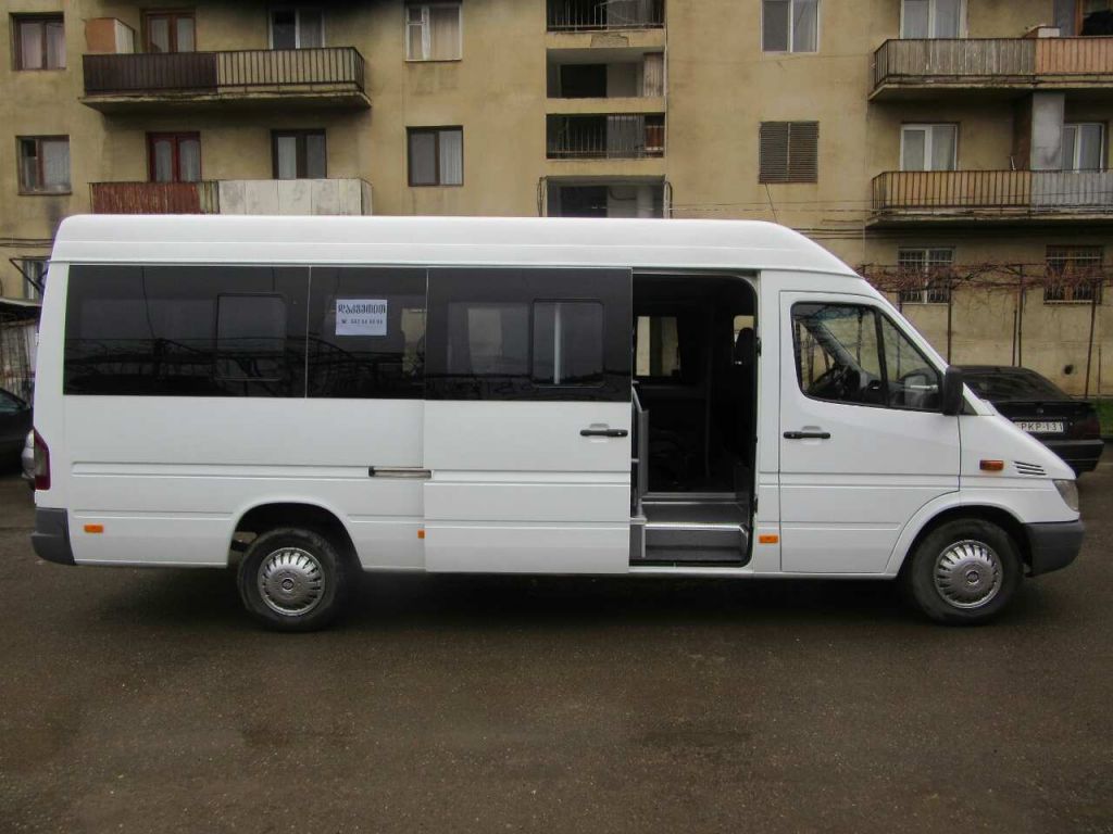 მრ.ავტობუსი - MERCEDES-BENZ