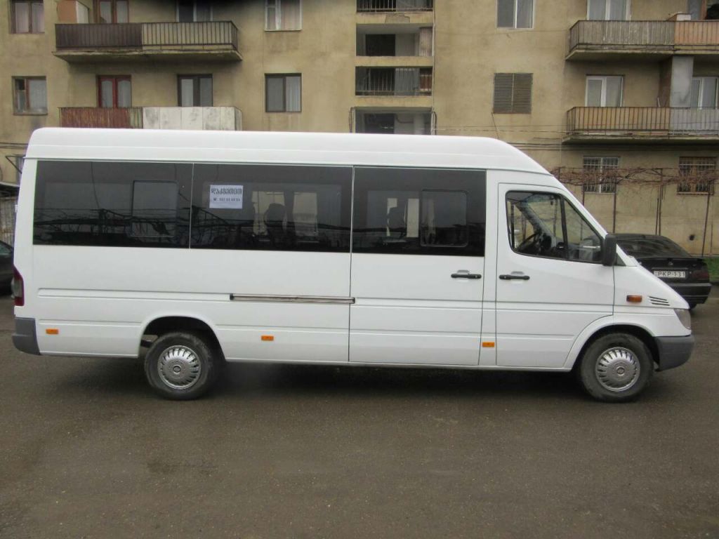 მრ.ავტობუსი - MERCEDES-BENZ