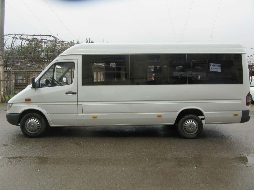 მრ.ავტობუსი - MERCEDES-BENZ