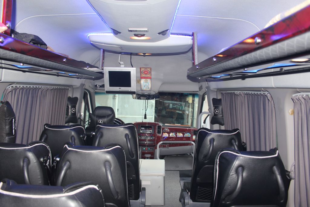 მრ.ავტობუსი - MERCEDES-BENZ