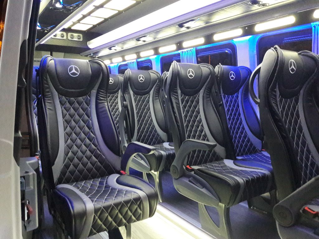 მრ.ავტობუსი - MERCEDES-BENZ