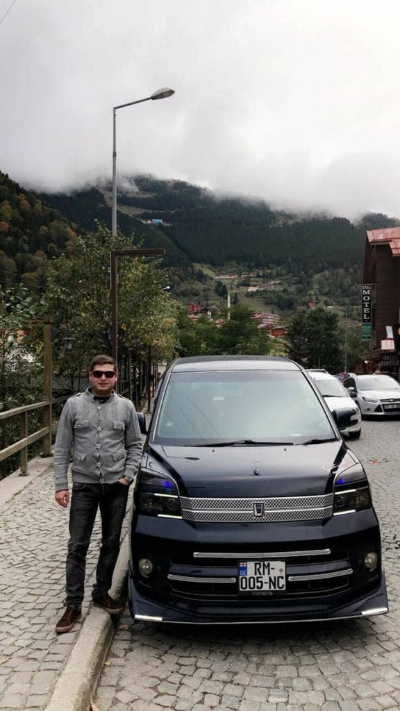 მინივენი - TOYOTA