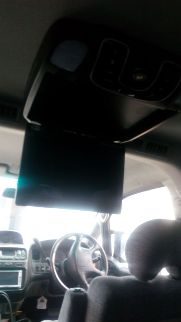 Minivan - MITSUBISHI