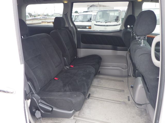 მინივენი - TOYOTA