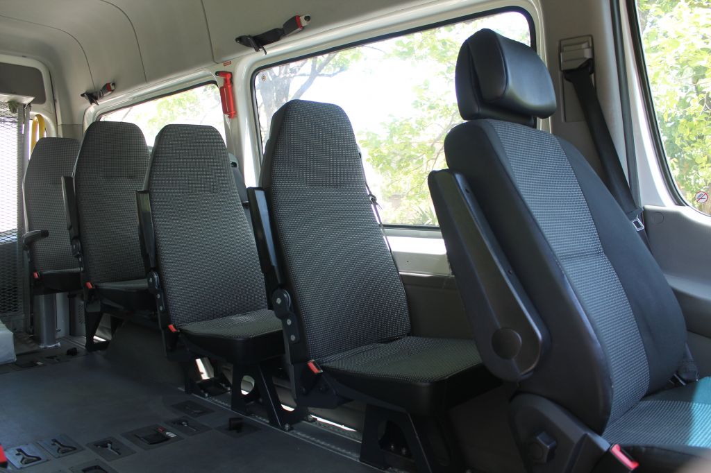 მრ.ავტობუსი - MERCEDES-BENZ