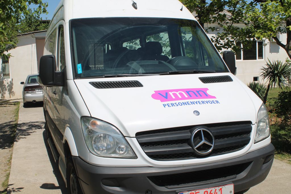 მრ.ავტობუსი - MERCEDES-BENZ