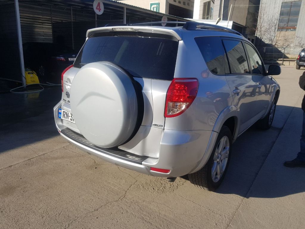 ჯიპი - TOYOTA