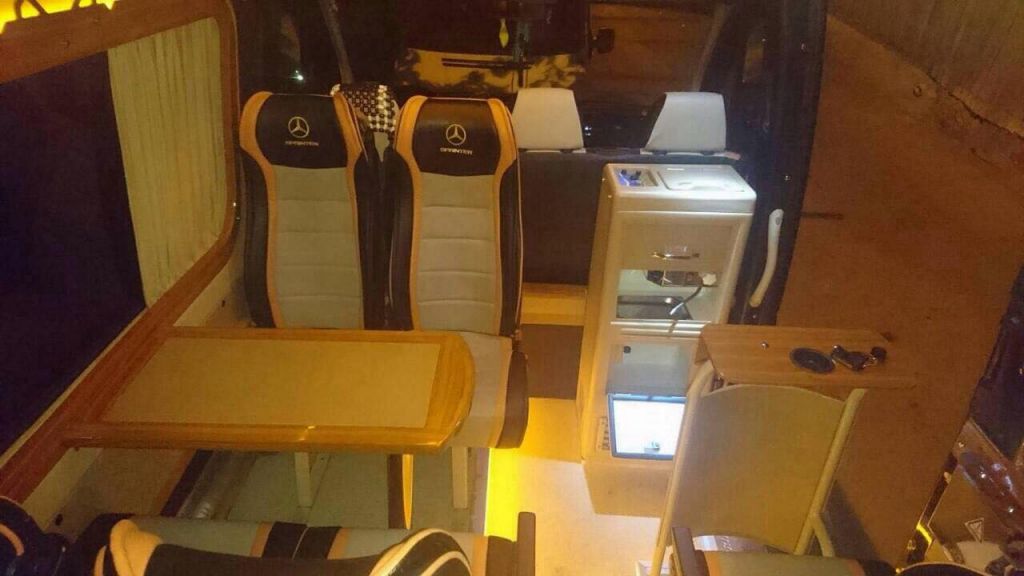 Micro Bus - MERCEDES-BENZ