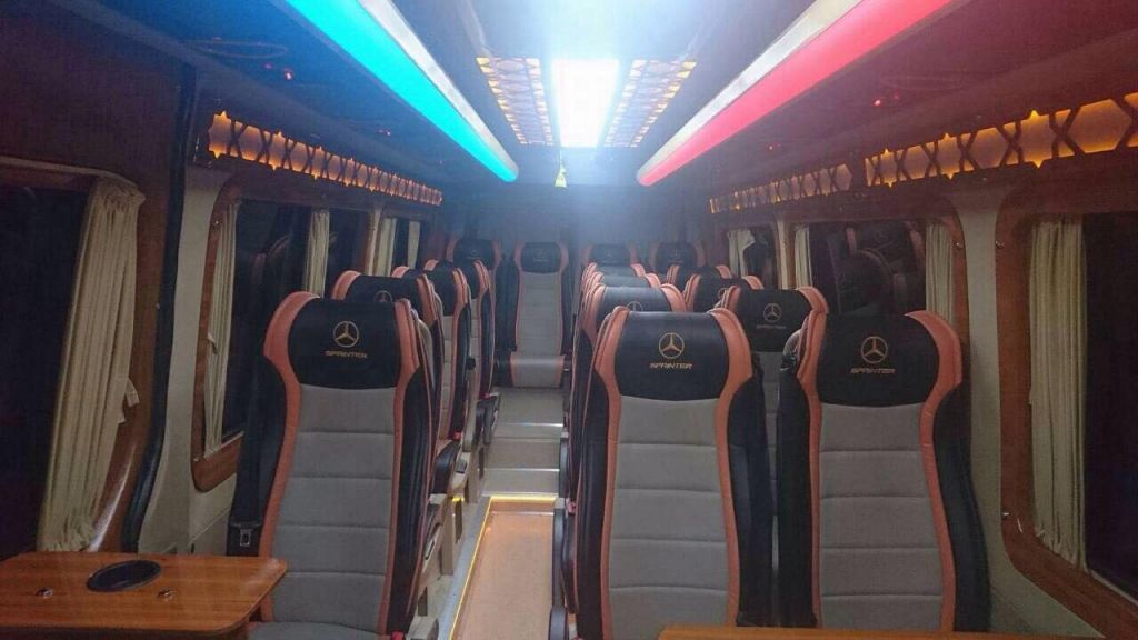 Micro Bus - MERCEDES-BENZ