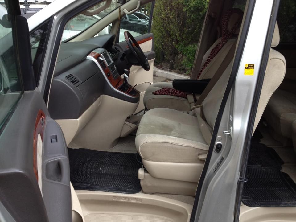 минивэн - TOYOTA