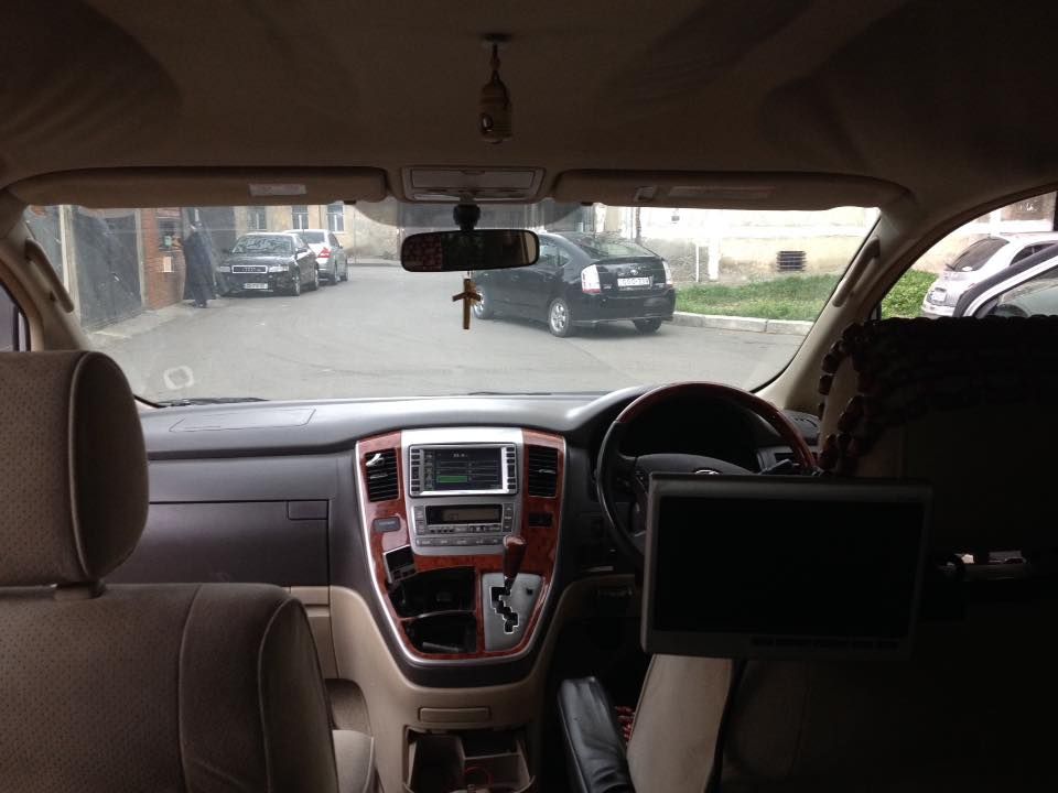 минивэн - TOYOTA