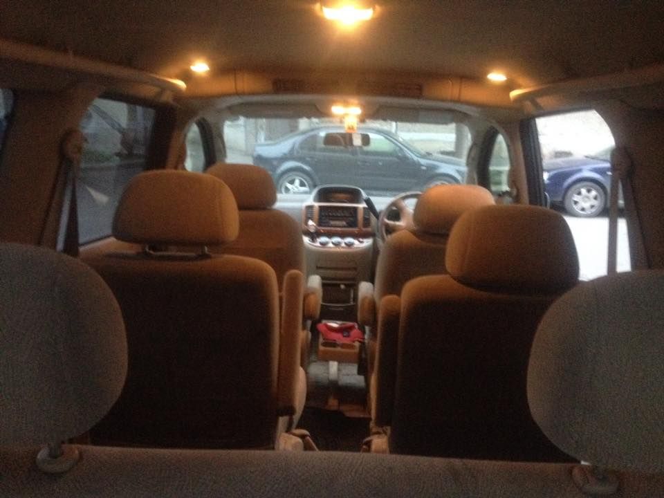 მინივენი - NISSAN