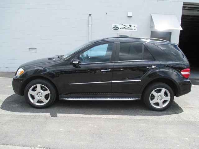 Jeep - MERCEDES-BENZ