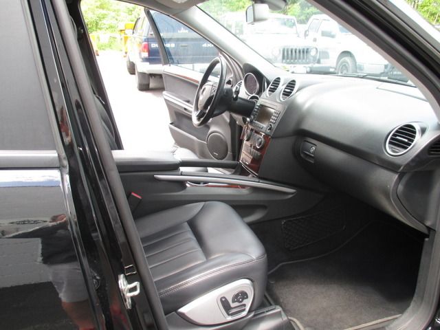 Jeep - MERCEDES-BENZ