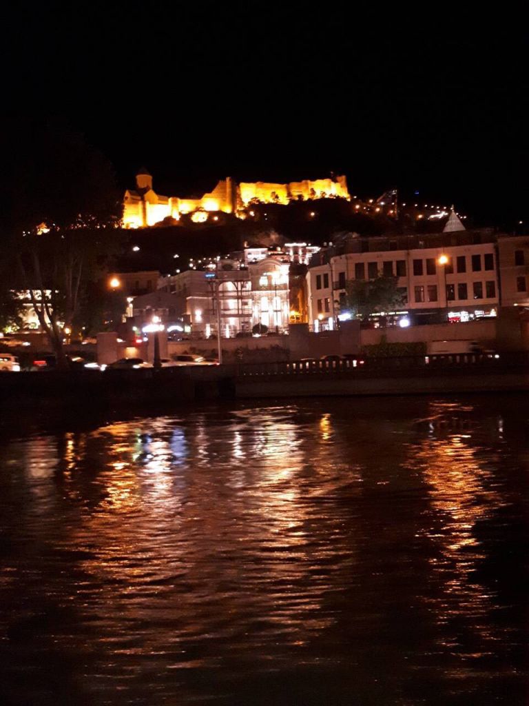 სედანი - სხვა