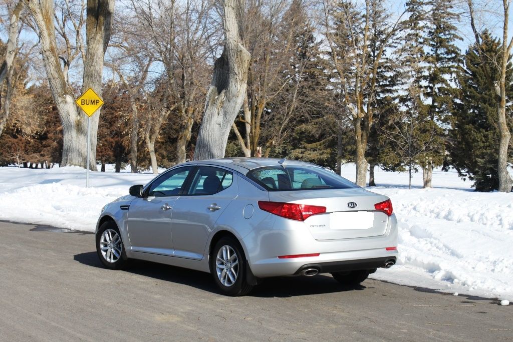 სედანი - KIA