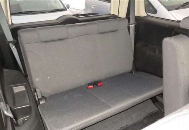 მინივენი - NISSAN