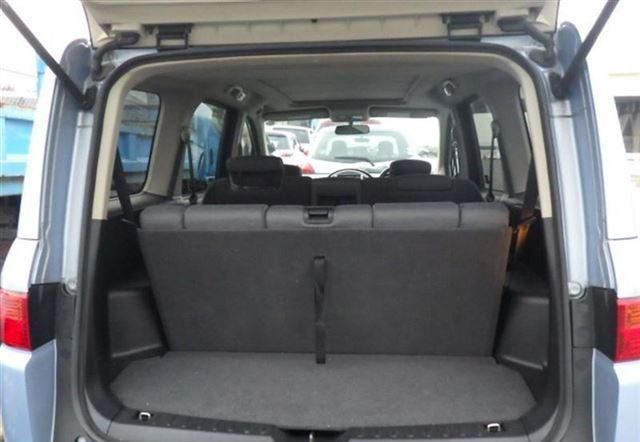 მინივენი - NISSAN