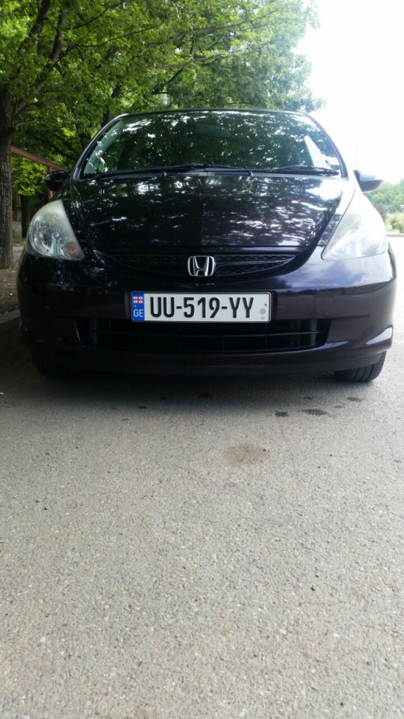 სედანი - HONDA