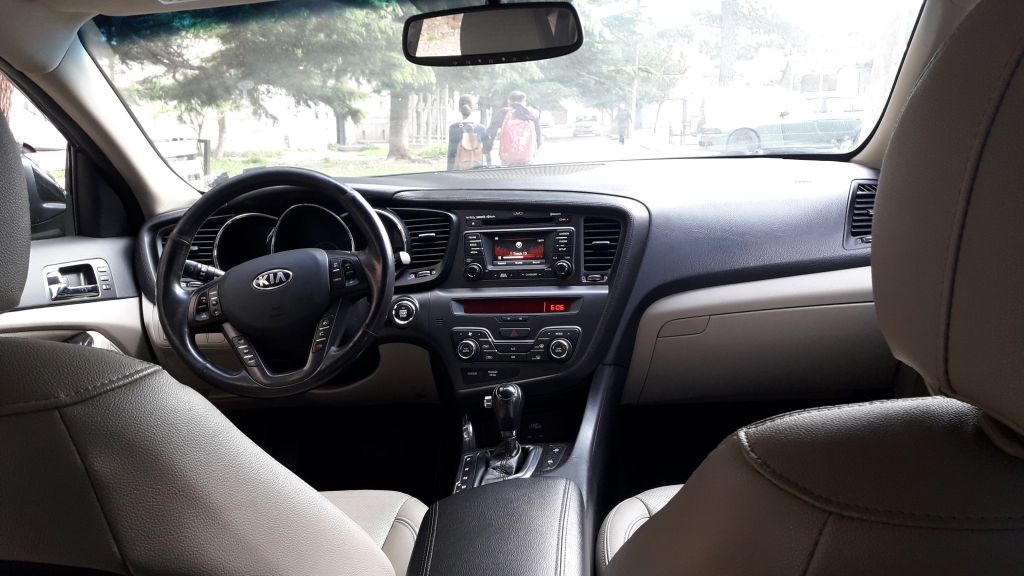 სედანი - KIA