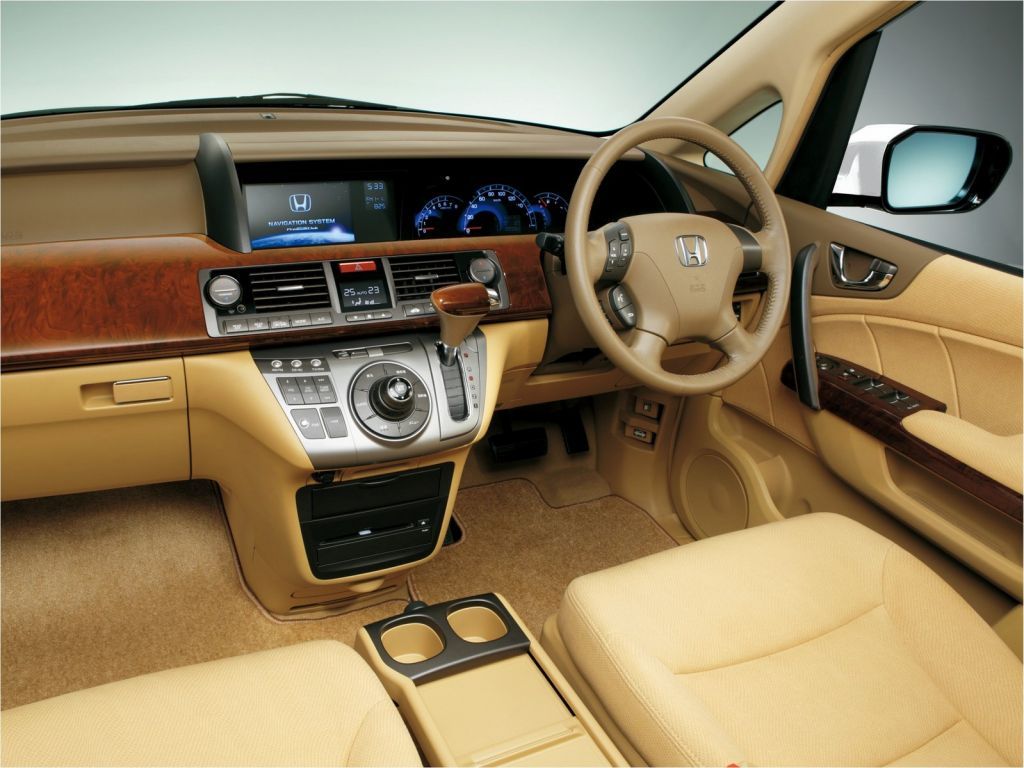 მინივენი - HONDA