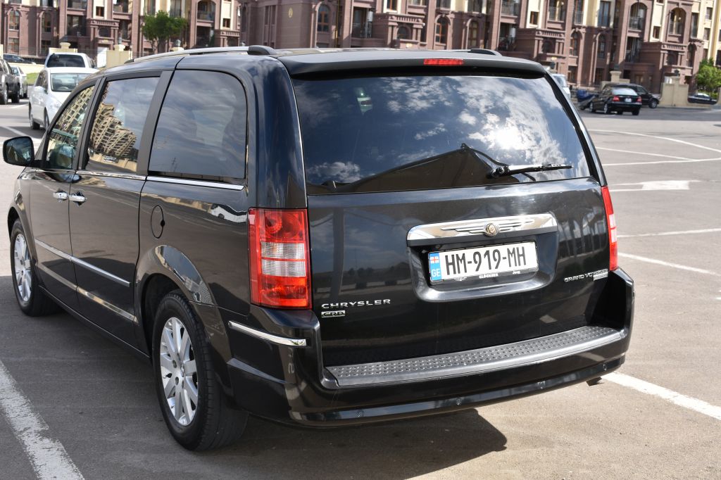 минивэн - CHRYSLER