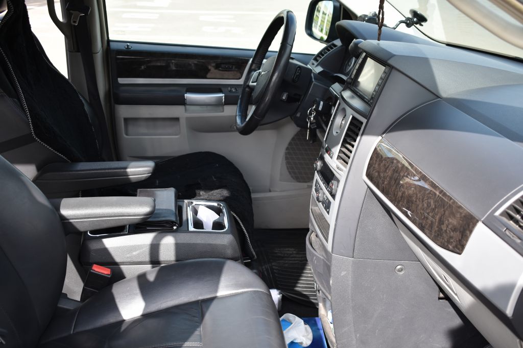 минивэн - CHRYSLER