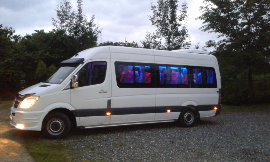 მრ.ავტობუსი - MERCEDES-BENZ