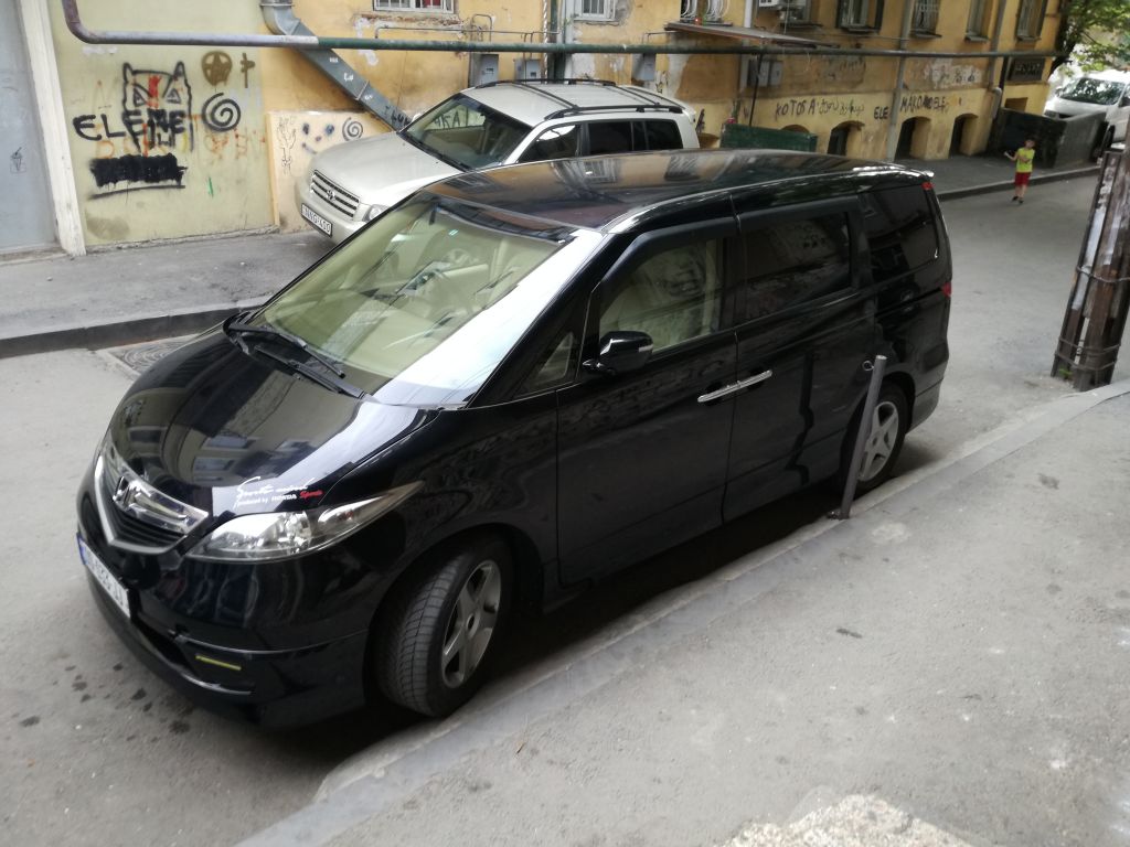 მინივენი - HONDA