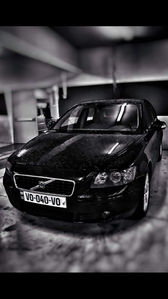 სედანი - VOLVO