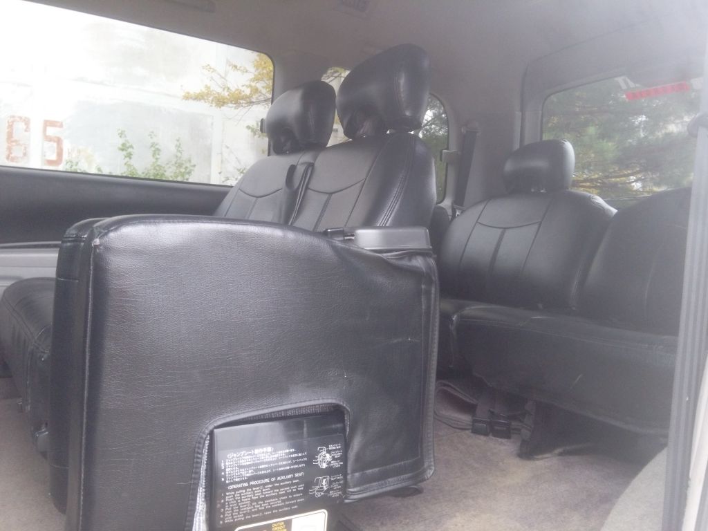 მინივენი - MITSUBISHI