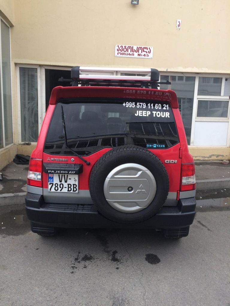 джип - MITSUBISHI