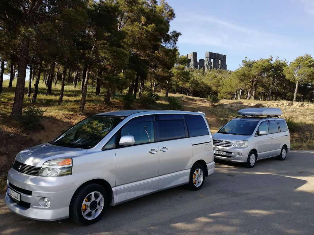 მინივენი - TOYOTA