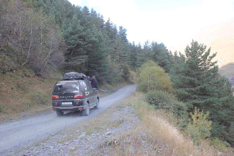 минивэн - MITSUBISHI