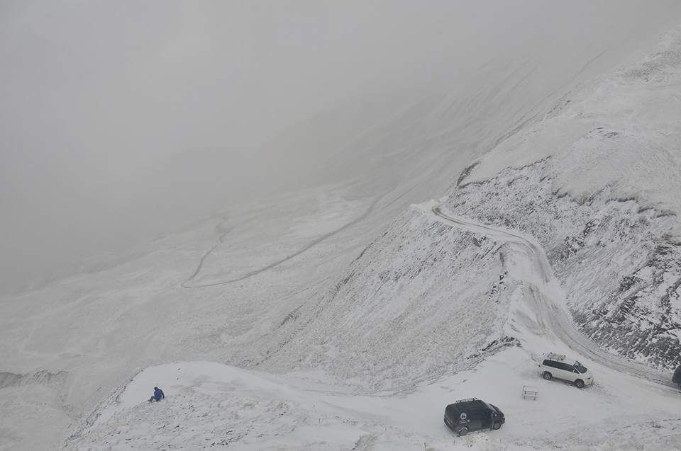 минивэн - MITSUBISHI