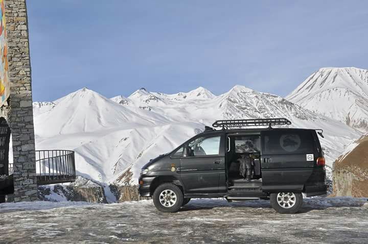 минивэн - MITSUBISHI