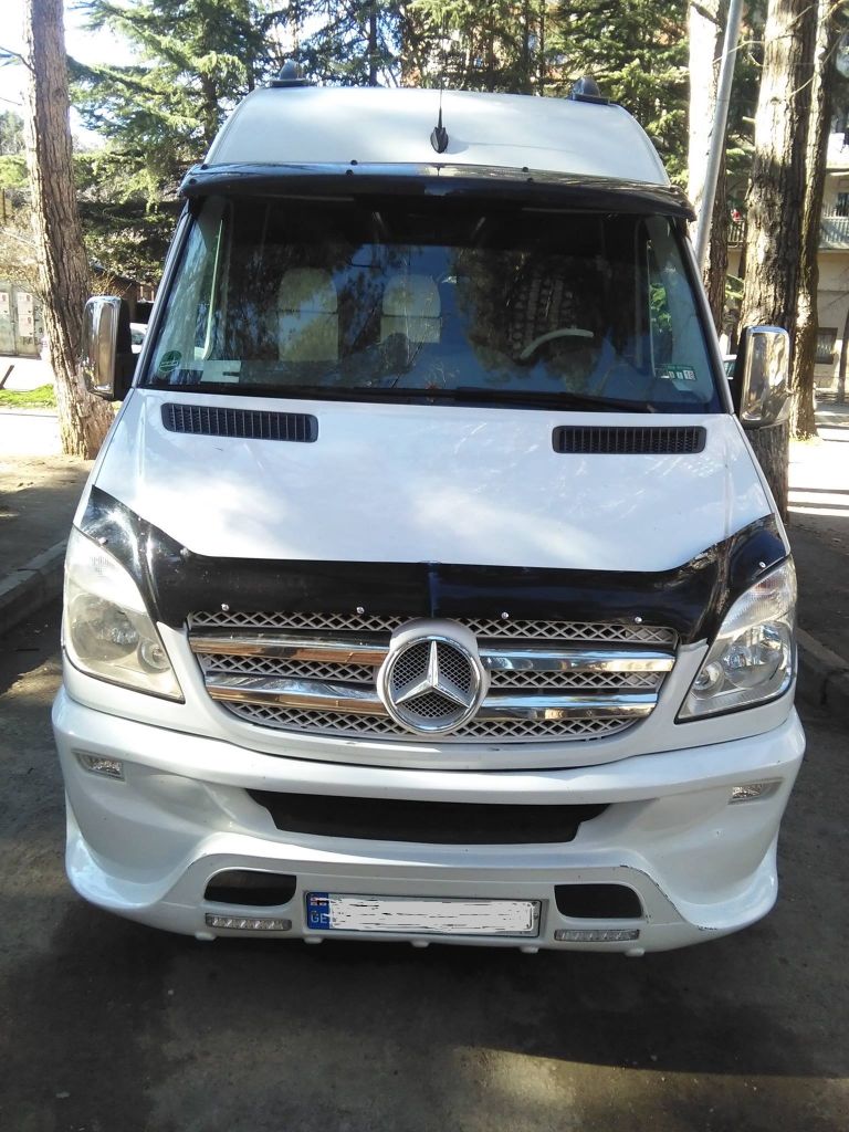 микроавтобус - MERCEDES-BENZ