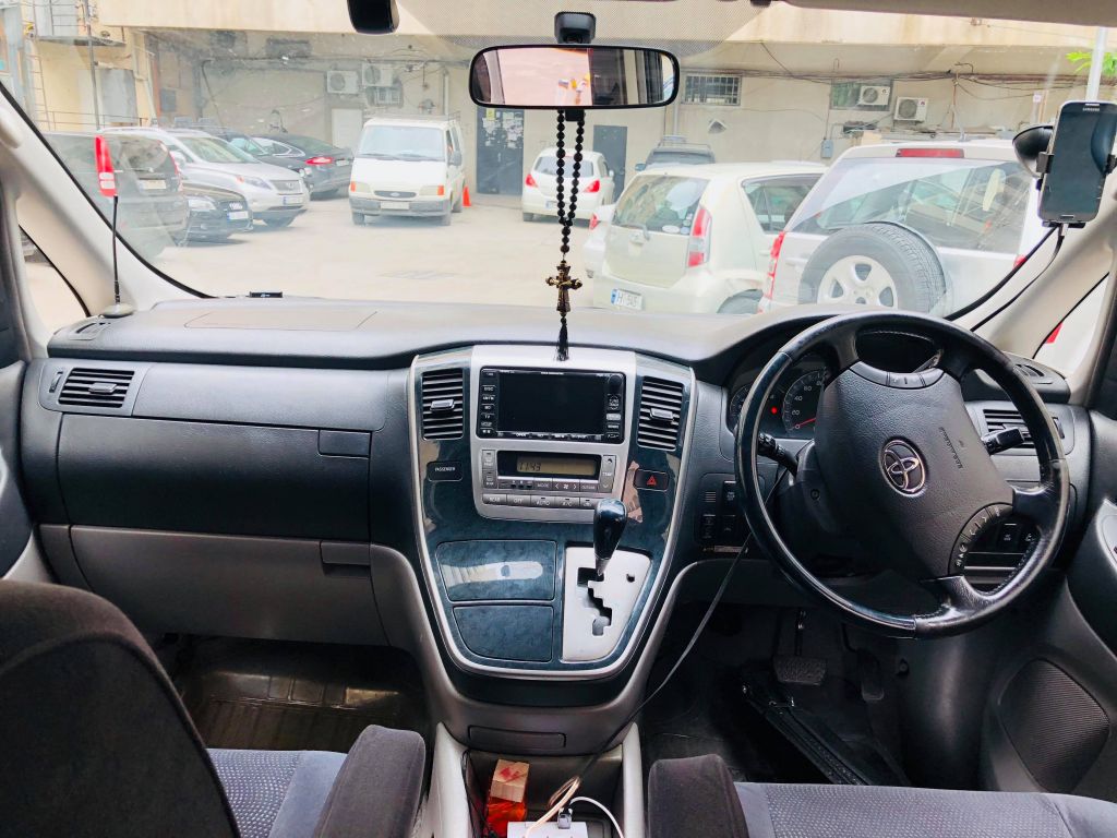 მინივენი - TOYOTA