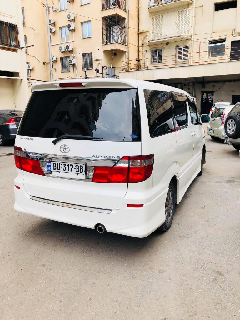 მინივენი - TOYOTA